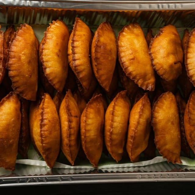 20 empanadas.